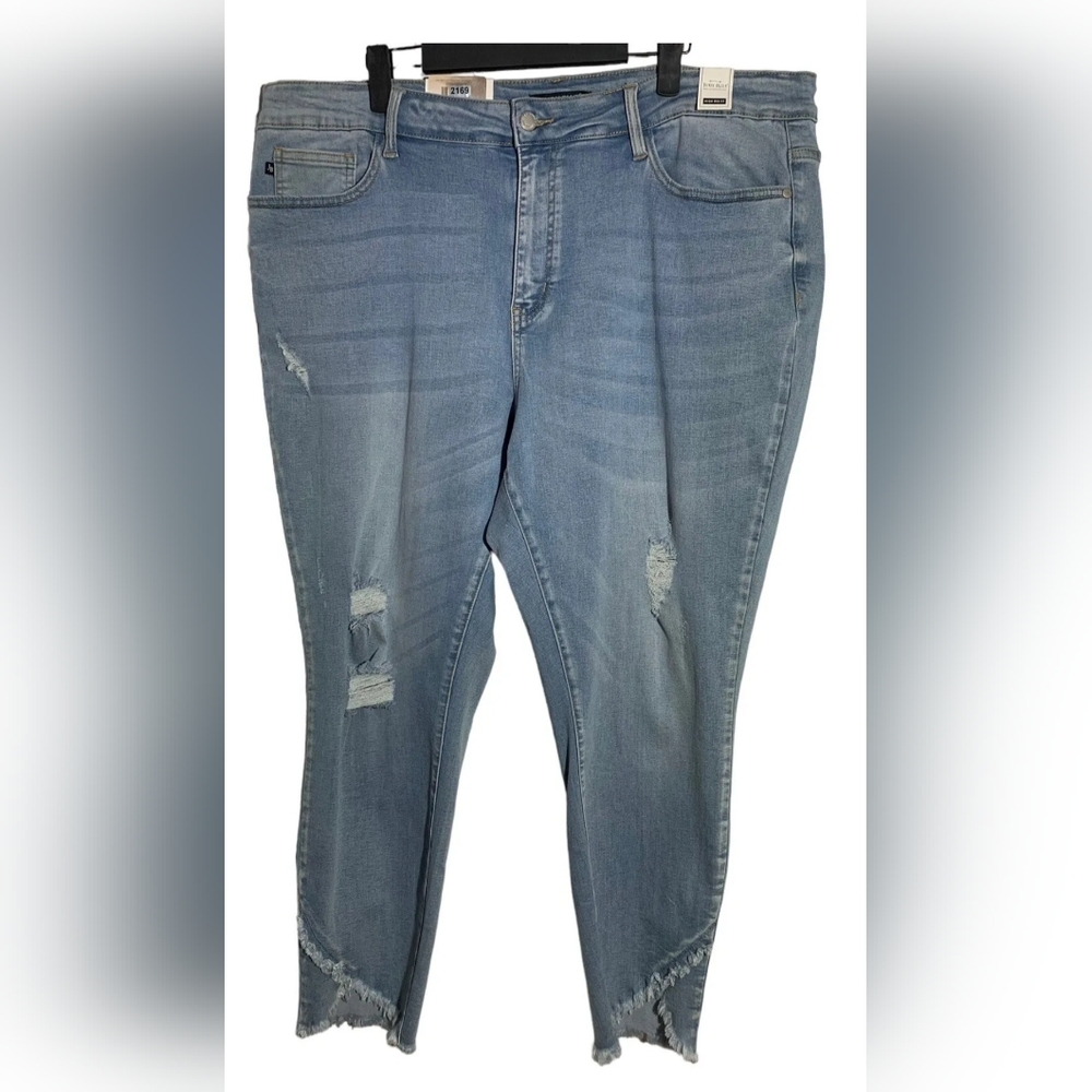 Judy Blue distressed jeans